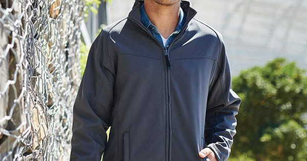 Regatta uproar clearance softshell jacket